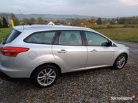 Używany Ford Focus 2015 Srebrny Kombi