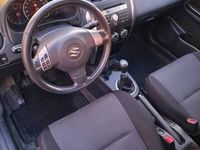 używany Suzuki SX4 1.6 benzyna, zarejestrowany.