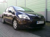 używany Toyota Auris 1.4dm 90KM 2010r. 137 856km