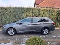 Używany Opel Astra 2021 Grafitowy Kombi