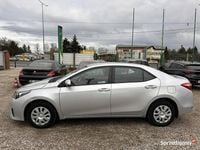 Używany Toyota Corolla 99 KM (72 kW) 2015 Czarny Sedan/Limuzyna