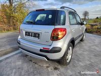 Używany Suzuki SX4 2007 Srebrny Minivan