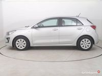 Używany Kia Rio 84 KM (61 kW) 2021 Srebrny Hatchback