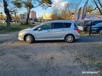 Używany Peugeot 308 150 KM (110 kW) 2010 Srebrny Kombi
