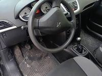 używany Peugeot 207 1.4B