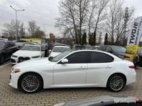 Używany Alfa Romeo Giulia 2017 Biały Sedan/Limuzyna