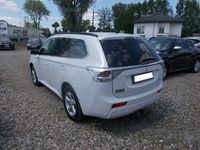 używany Mitsubishi Outlander 2.3dm 150KM 2013r. 122 940km