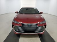 używany Toyota Avalon 2.5dm 215KM 2020r. 76 300km