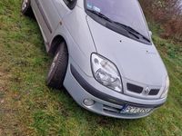 Używany Renault Scénic 2000 Srebrny Minivan