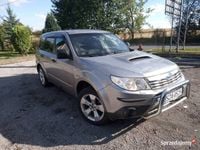 Używany Subaru Forester 2010 Srebrny SUV