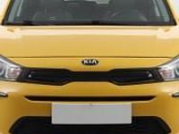 Używany Kia Rio 120 KM (88 kW) 2020 Żółty Hatchback