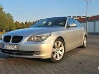 Używany BMW 530 2009 Srebrny Sedan/Limuzyna