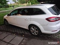 Używany Ford Mondeo 2014 Biały Kombi