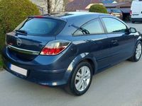 używany Opel Astra GTC Astra H1.4 Benzyna 90KM