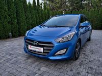 Używany Hyundai i30 135 KM (99 kW) 2017 Niebieski (metalik) Kombi