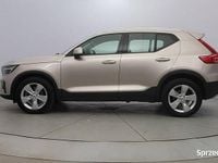 Używany Volvo XC40 Core 163 KM (119 kW) 2023 Beżowy SUV