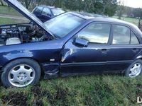 używany Mercedes C250 2,5D 1996r w 202