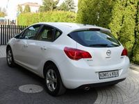 używany Opel Astra 1.4dm 140KM 2010r. 172 000km