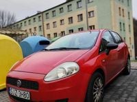 Używany Fiat Punto 2009 Czerwony Hatchback