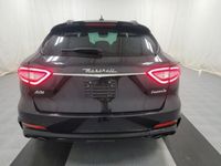 używany Maserati Levante 3.8dm 590KM 2019r. 42 590km