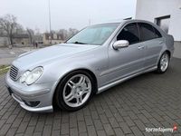 Używany Mercedes C32 AMG AMG 2002 Srebrny Sedan/Limuzyna