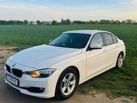 Używany BMW 316 116 KM (85 kW) 2012 Biały Sedan/Limuzyna