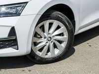 Nowe Skoda Octavia Selection 2025 Biały Kombi