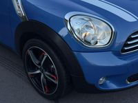 używany Mini Countryman pół skóra/ klimatronik /aut.wycieraczki/2 kpl kół /