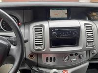 używany Renault Trafic passenger 2.0 dci nie vivaro