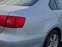 używany VW Jetta VI polski salon / tylko 90 tys km przebiegu bagate wyposażenie