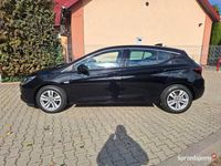 Używany Opel Astra 2016 Czarny Hatchback