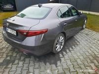 Używany Alfa Romeo Giulia 280 KM (205 kW) 2017 Szary Sedan/Limuzyna
