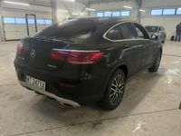 używany Mercedes GLC200 2dm 197KM 2019r. 126 735km