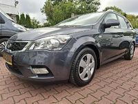 Używany Kia Ceed 90 KM (66 kW) 2010 Czarny Hatchback