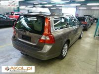 Używany Volvo V70 109 KM (80 kW) 2010 Beżowy Kombi