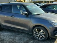 używany Suzuki Swift 1.2dm 83KM 2021r. 28 000km