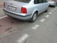 Używany VW Passat 1999 Srebrny Sedan/Limuzyna