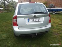 używany Kia Carens 