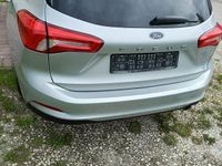 Używany Ford Focus 2022 Srebrny Kombi