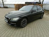 Używany BMW 328 Luxury Line 2013 Czarny Sedan/Limuzyna