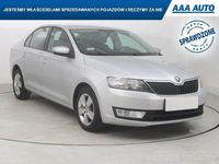 Używany Skoda Rapid 90 KM (66 kW) 2016 Srebrny Hatchback
