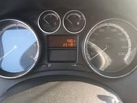 Używany Peugeot 308 2008 Czarny Hatchback