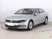 Używany VW Passat 2015 Srebrny Sedan/Limuzyna