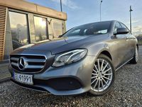 używany Mercedes E200 2.0 Benzyna**Sedan**9-Gtronic**2017**Zarejestrowany**Śliczny**