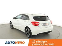 Używany Mercedes A180 122 KM (89 kW) 2014 Biały Hatchback