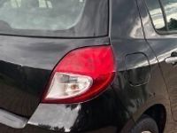 Używany Renault Clio III 101 KM (74 kW) 2010 Inny kolor Hatchback