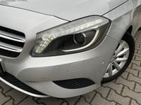 używany Mercedes A180 Bixenony Półskóry Czujniki parkowania przód/tył W176 (2012-)