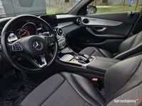 Używany Mercedes C200 184 KM (135 kW) 2016 Czarny Sedan/Limuzyna