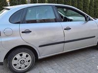 Używany Seat Ibiza 2004 Srebrny Hatchback