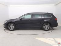 Używany VW Passat 180 KM (132 kW) 2017 Czarny Kombi